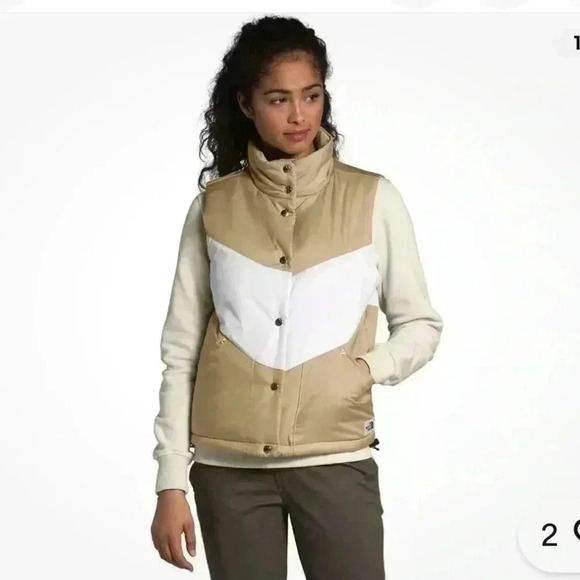 The north face Sylvester insulated vest - Picture 1 of 9